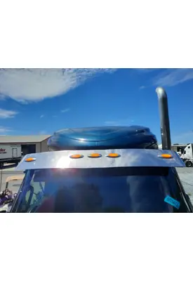 INTERNATIONAL LT CAB CLIP