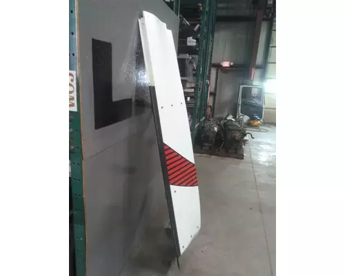 INTERNATIONAL LT CAB EXTENSION