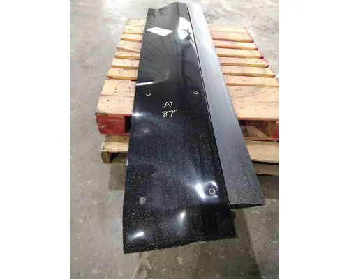 INTERNATIONAL LT CAB EXTENSION