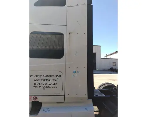 INTERNATIONAL LT CAB EXTENSION