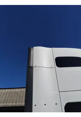 INTERNATIONAL LT CAB EXTENSION