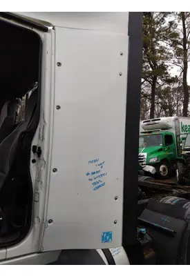 INTERNATIONAL LT CAB EXTENSION