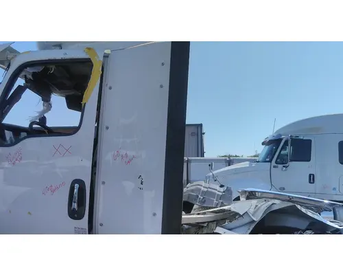 INTERNATIONAL LT CAB EXTENSION