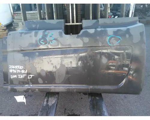 INTERNATIONAL LT CAB SKIRTSIDE FAIRING