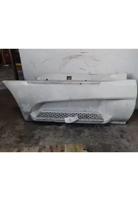 INTERNATIONAL LT CAB SKIRT/SIDE FAIRING