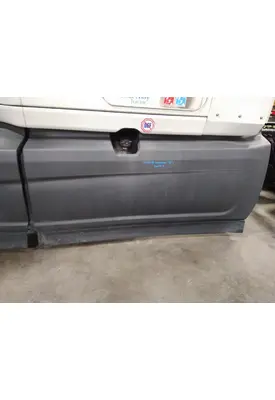 INTERNATIONAL LT CAB SKIRT/SIDE FAIRING