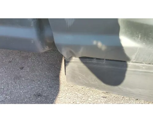 INTERNATIONAL LT CAB SKIRTSIDE FAIRING