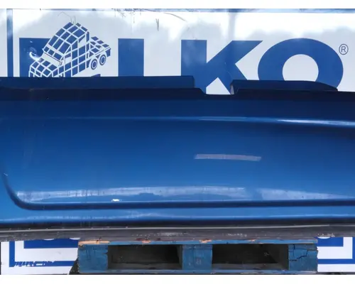 INTERNATIONAL LT CAB SKIRTSIDE FAIRING