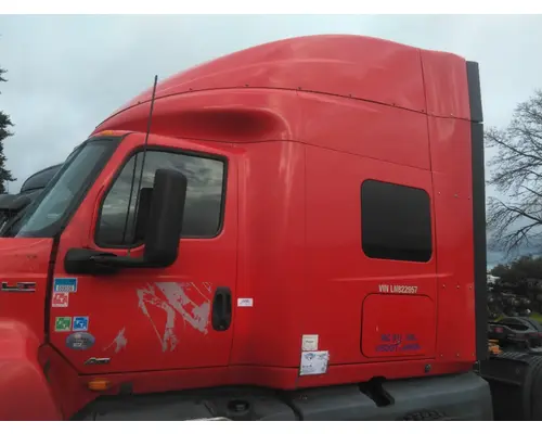 INTERNATIONAL LT CAB