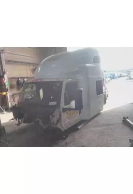 INTERNATIONAL LT CAB