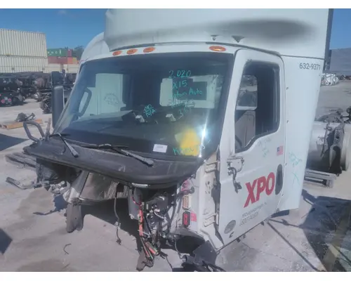 INTERNATIONAL LT CAB