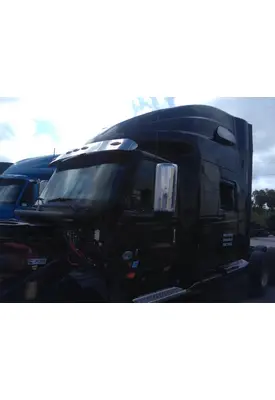 INTERNATIONAL LT CAB