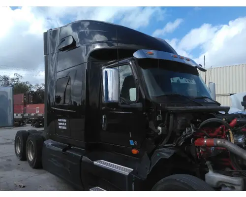 INTERNATIONAL LT CAB