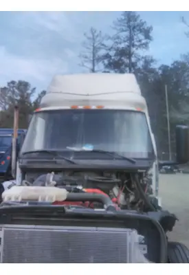 INTERNATIONAL LT CAB