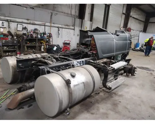 INTERNATIONAL LT CAB