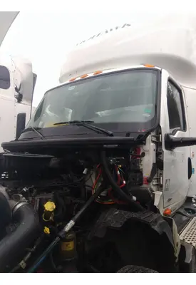 INTERNATIONAL LT CAB