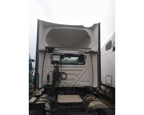 INTERNATIONAL LT CAB