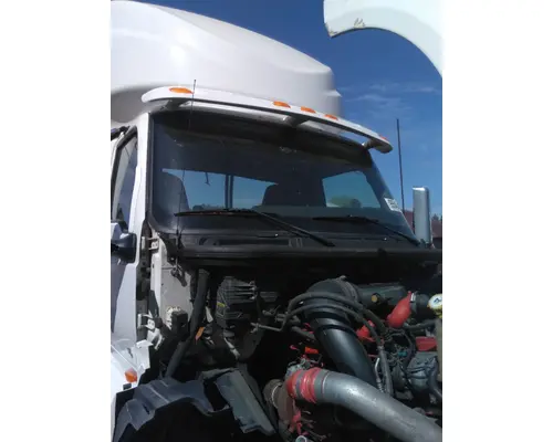 INTERNATIONAL LT CAB