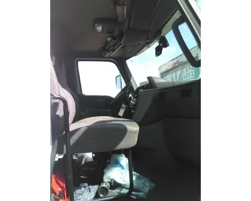 INTERNATIONAL LT CAB