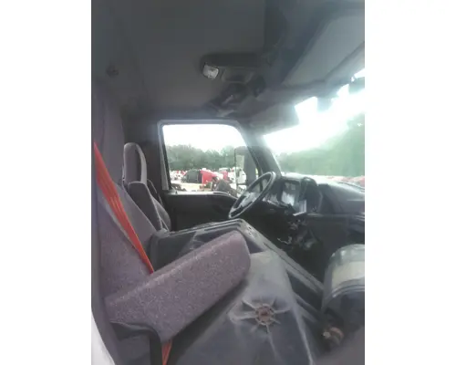 INTERNATIONAL LT CAB