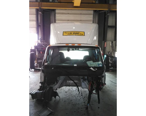 INTERNATIONAL LT CAB