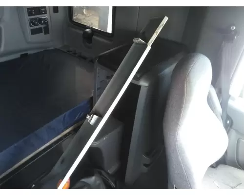 INTERNATIONAL LT CAB