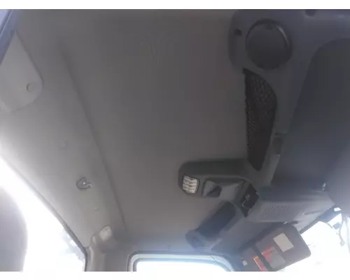 INTERNATIONAL LT CAB