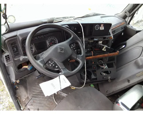 INTERNATIONAL LT CAB