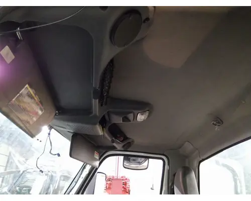 INTERNATIONAL LT CAB