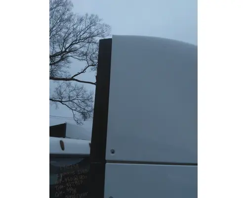 INTERNATIONAL LT CAB