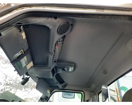 INTERNATIONAL LT CAB