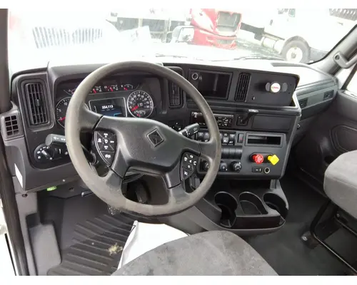 INTERNATIONAL LT CAB