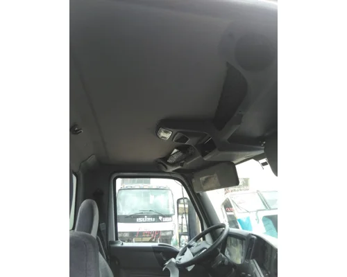INTERNATIONAL LT CAB
