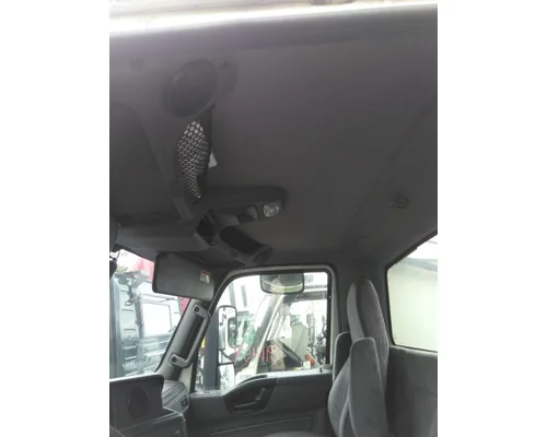 INTERNATIONAL LT CAB