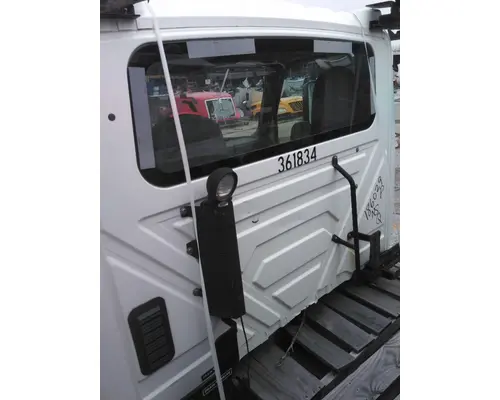 INTERNATIONAL LT CAB