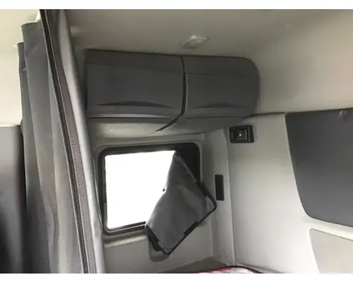 INTERNATIONAL LT CAB