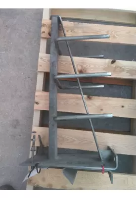 INTERNATIONAL LT CHAIN HANGER