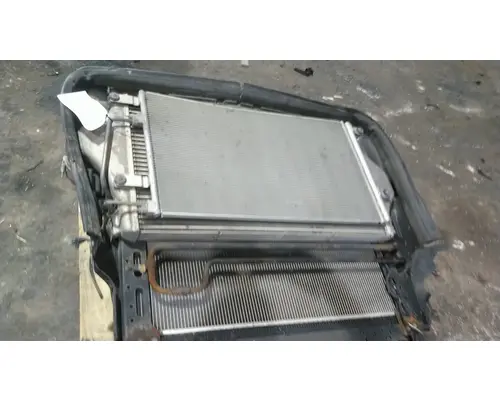 INTERNATIONAL LT COOLING ASSEMBLY (RAD, COND, ATAAC)