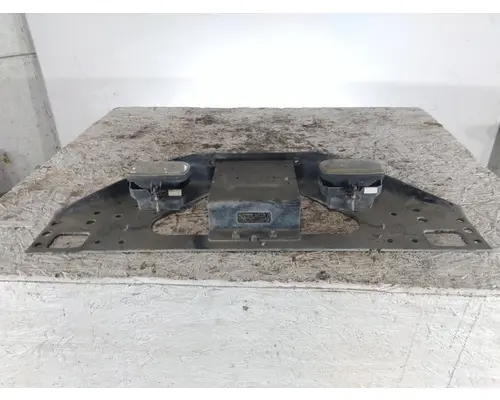 INTERNATIONAL LT CROSSMEMBER