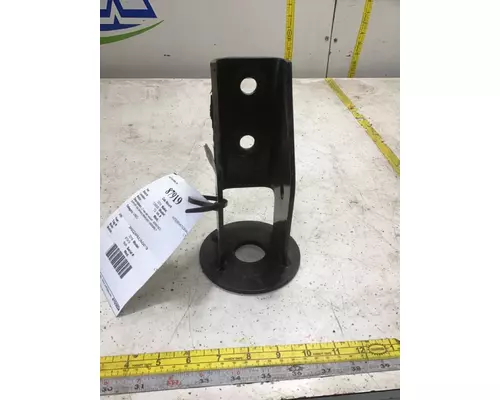 INTERNATIONAL LT Cab Mount 