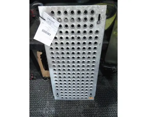 INTERNATIONAL LT DECK (CATWALK) STEP