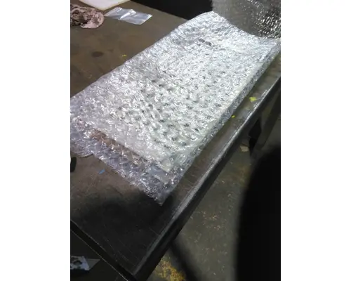 INTERNATIONAL LT DECK (CATWALK) STEP