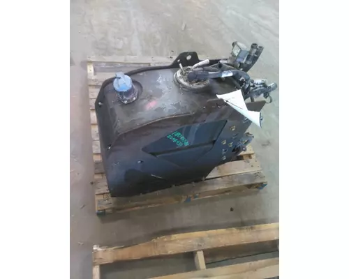 INTERNATIONAL LT DEF TANK