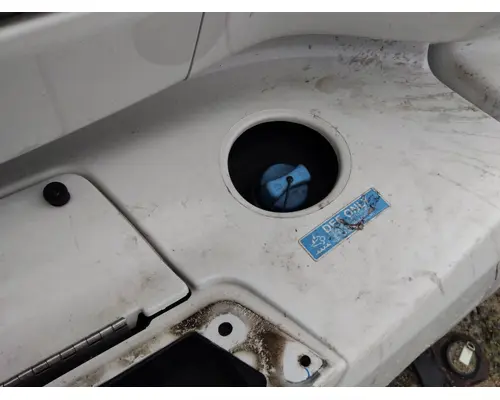 INTERNATIONAL LT DEF TANK