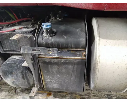 INTERNATIONAL LT DEF TANK