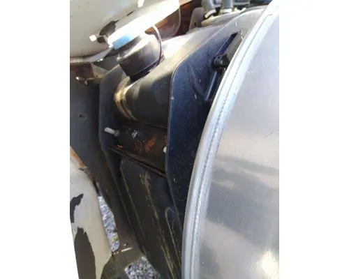 INTERNATIONAL LT DEF TANK