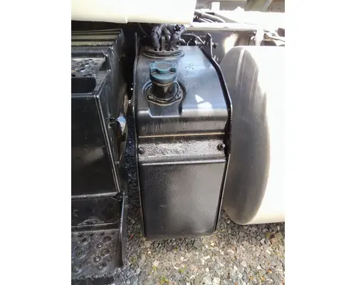 INTERNATIONAL LT DEF TANK