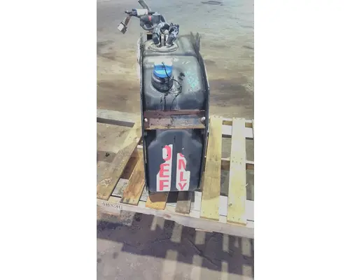 INTERNATIONAL LT DEF TANK