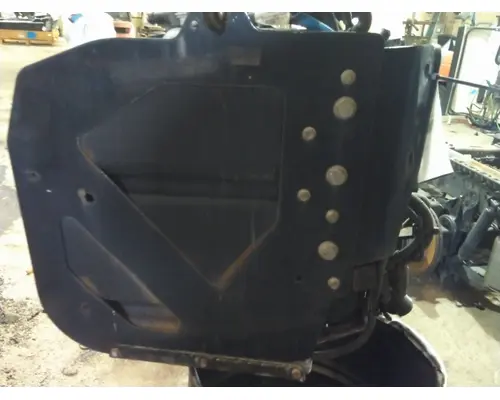 INTERNATIONAL LT DEF TANK