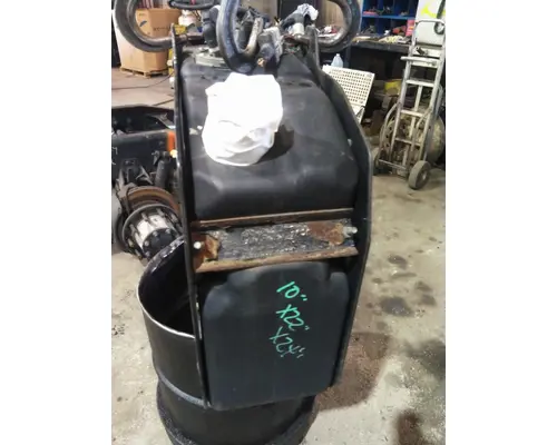 INTERNATIONAL LT DEF TANK